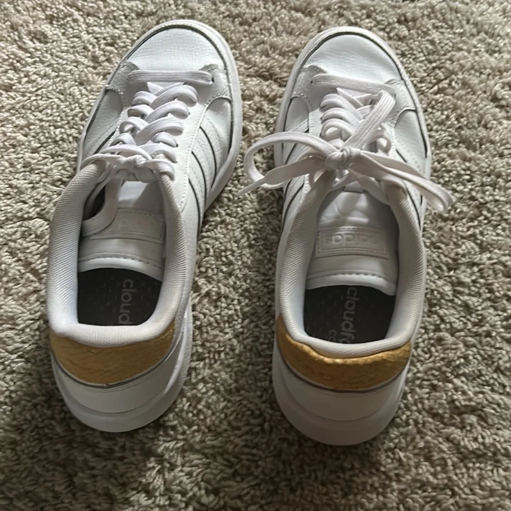 White Adidas leather sneakers - Picture 5 of 5